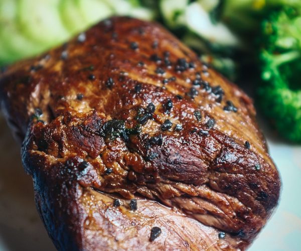 Roasted beef steak with vegetables